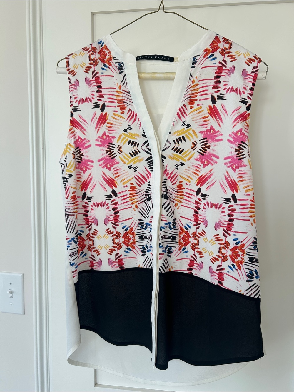Ivanka Trump White Floral-Print Sleeveless Top with Black Hem